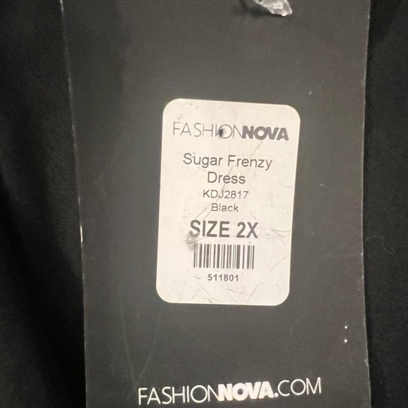 FASHION NOVA dress NWT - Picture 2 of 3